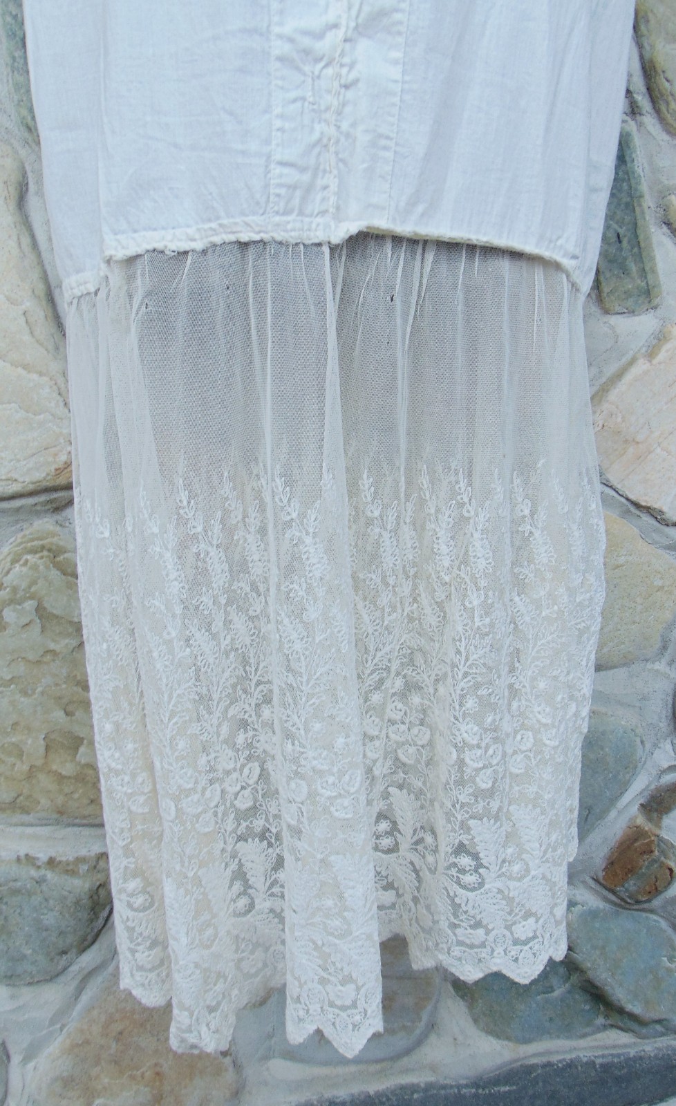 ANTIQUE VICTORIAN COTTON PETTICOAT~1890s ~WOMAN’S MED/LG~LACE BOTTOM~ SLEEVELESS