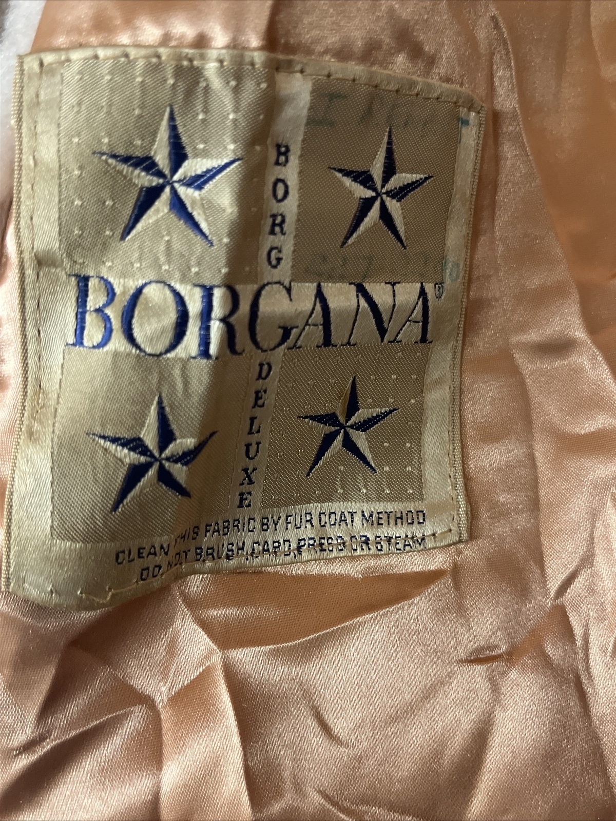 Vintage 70s Borgana Deluxe Womens Beige Fur Coat