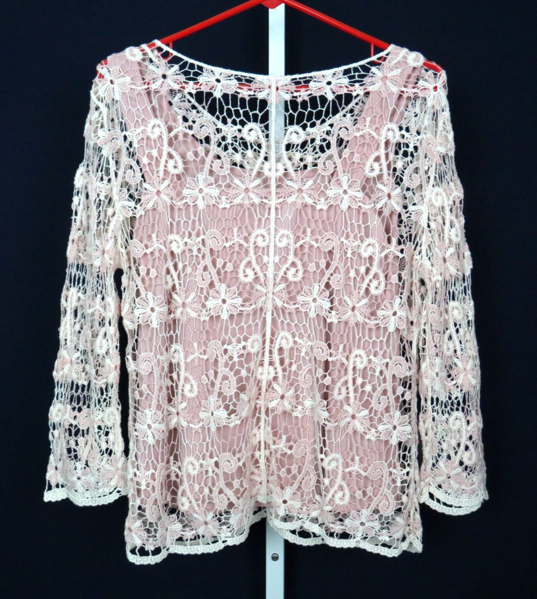 VTG 1980s 90s OSCAR DE LA RENTA ACTIVE FLORAL CROCHETED LACE TOP CREAM MAUVE