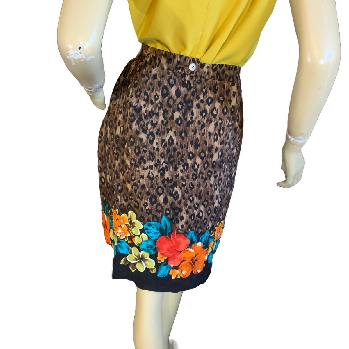 VINTAGE CIRCA 1980’S JAQUELINE FERRAR FLORAL & ANIMAL PRINT SILK SKIRT SZ 16