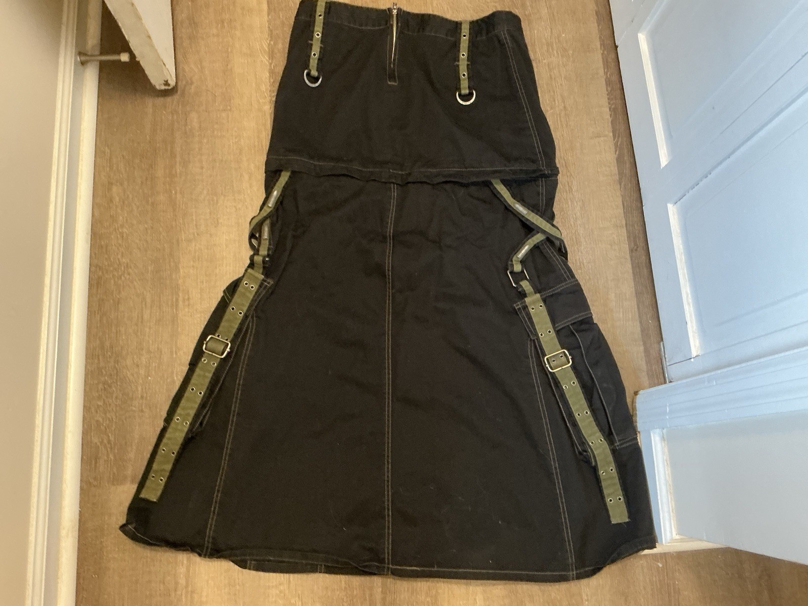 Vintage 2004 Y2K Tripp NYC Military Bullet Cargo Zip Off Maxi Skirt L Flawless