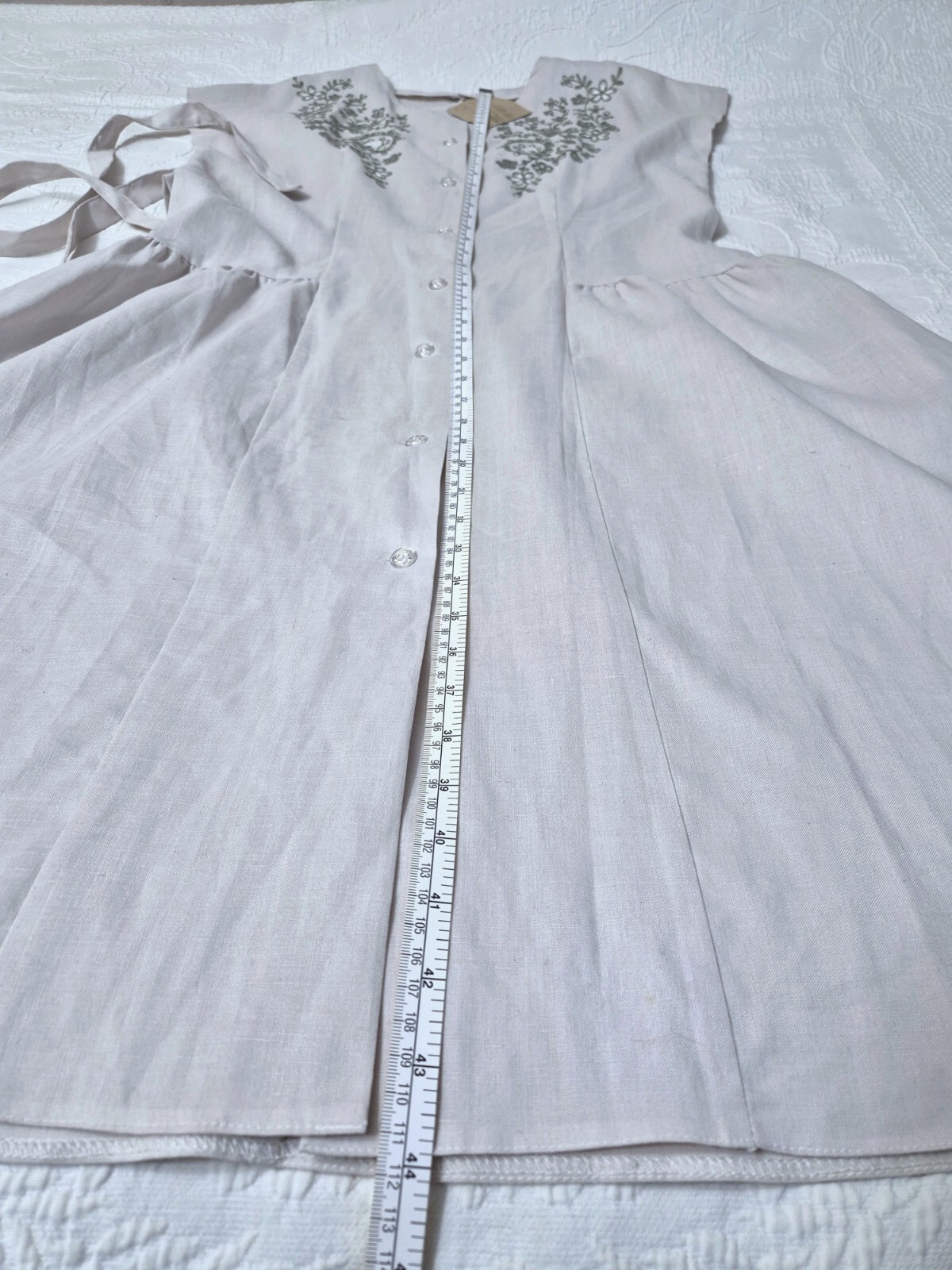 vintage dress ussr women’s dress robe made of linen with embroidery Ivanovo