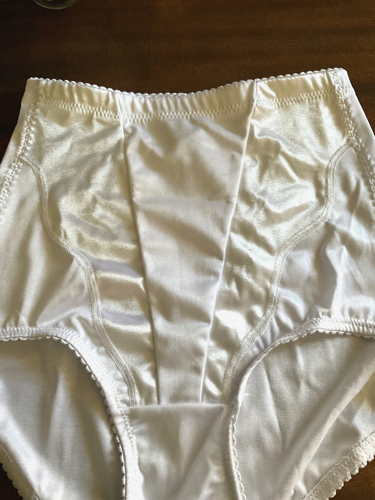 Donna Loren Pantie Style Girdle Silky White Satin Size Large
