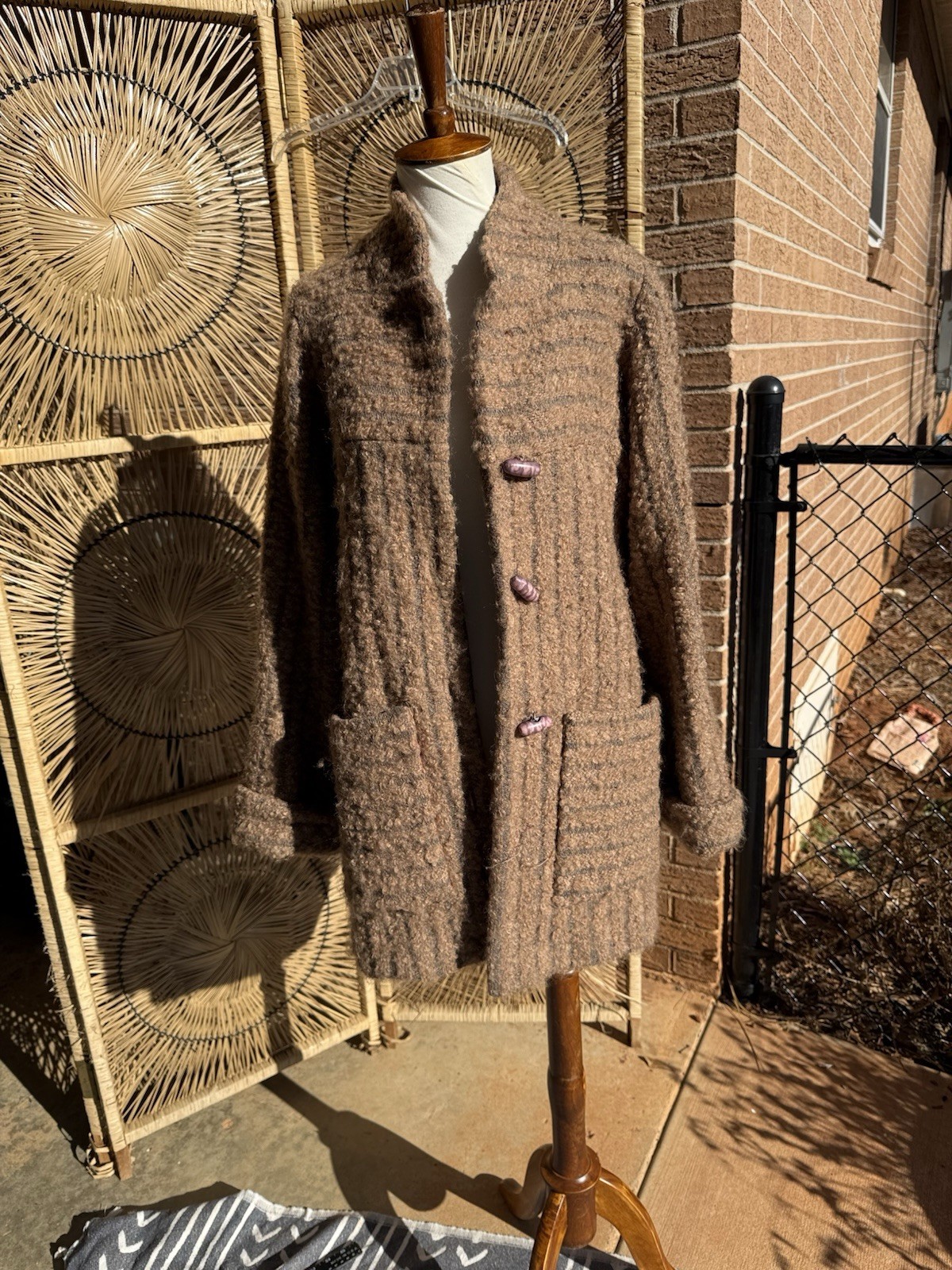 1960s / 70s women’s vintage bouclé wool Size M/L