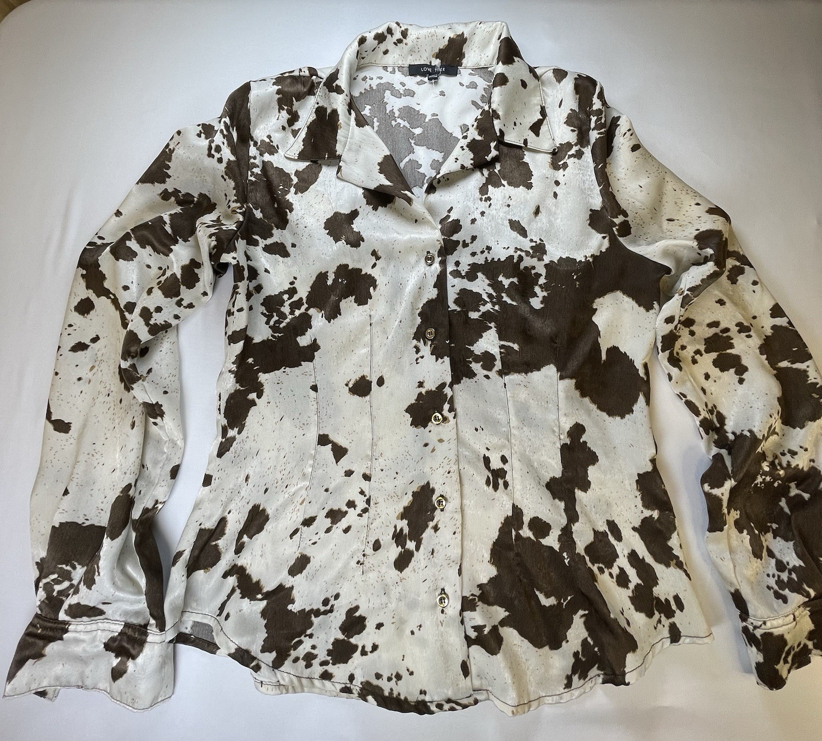 Love Tree Cow Print Blouse Women’s M Long Sleeve Soft 100% Polyester