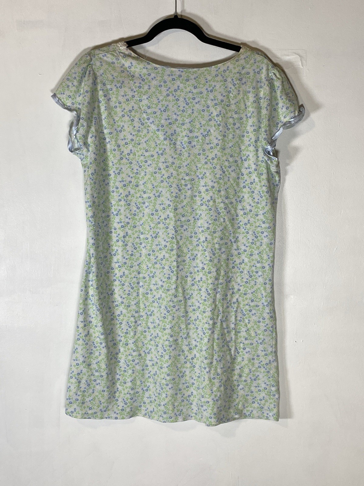 Vintage Floral Nightgown Cottagecore Grandmacore Lace Trim Blue Green Sleepwear