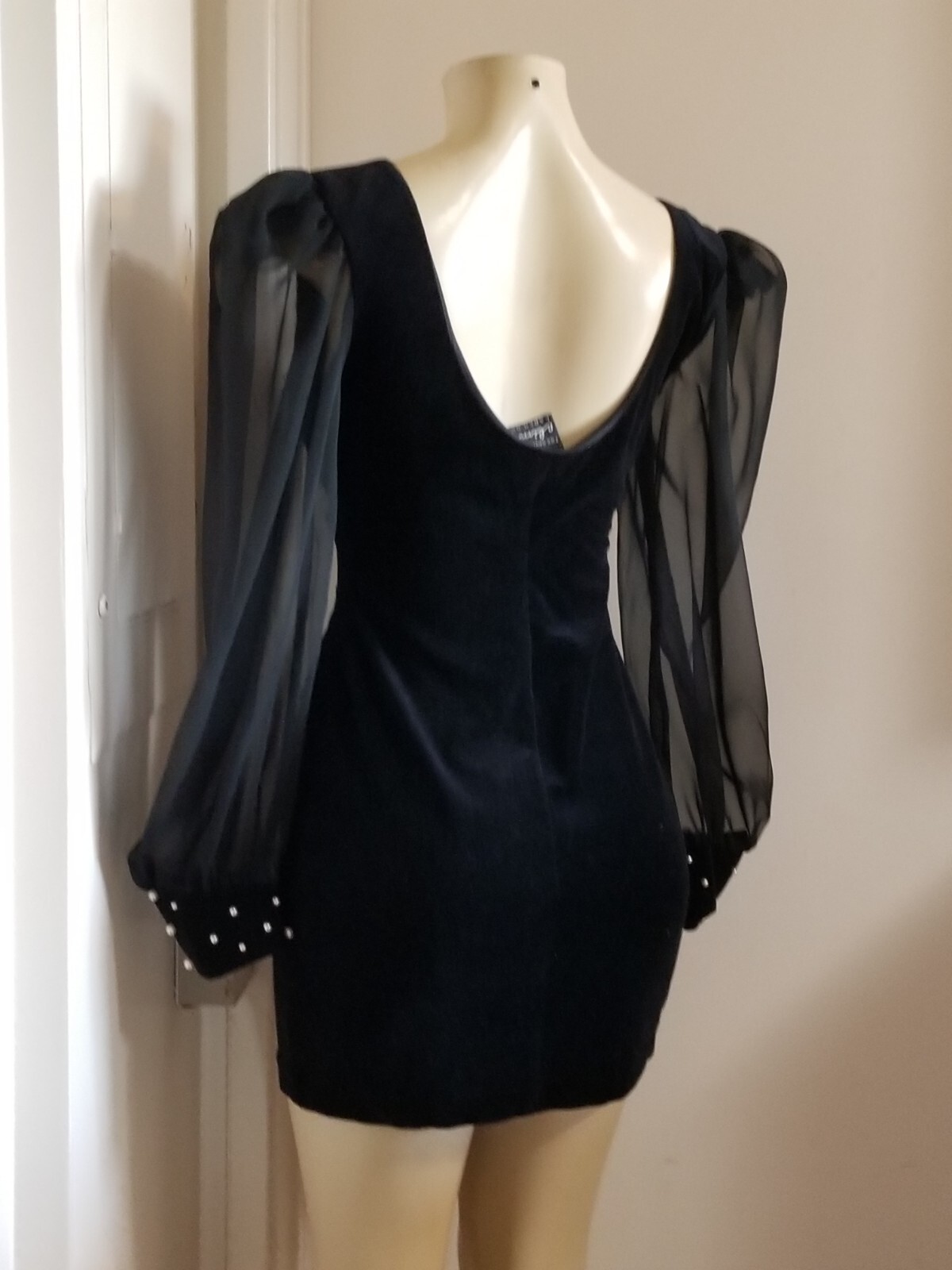 Vintage 80s Karen Okada climax david Howard pearls velour dress