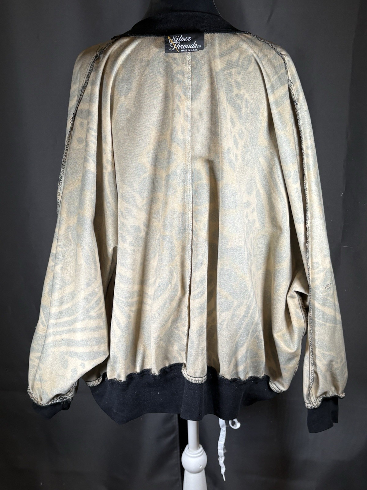 Vintage 80’s 90’s Silver Threads Animal Print Bomber Jacket Batwing Sleeve USA L