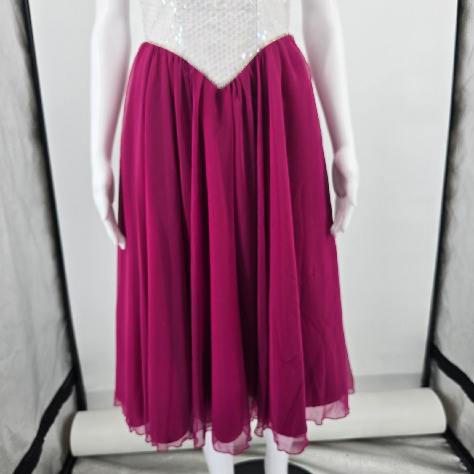 Vintage 1980s Rivar’s Sequined Halter Performance/Party Dress (Junior’s Small)