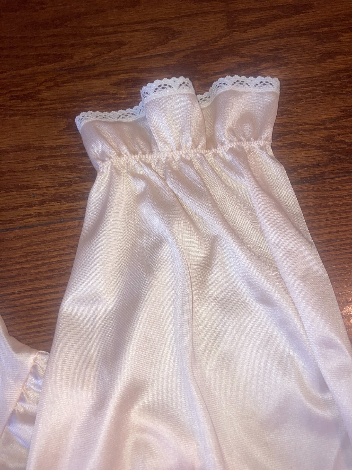 Vintage Vanity Fair Day Gown Silky Robe Size Large Made in the USA