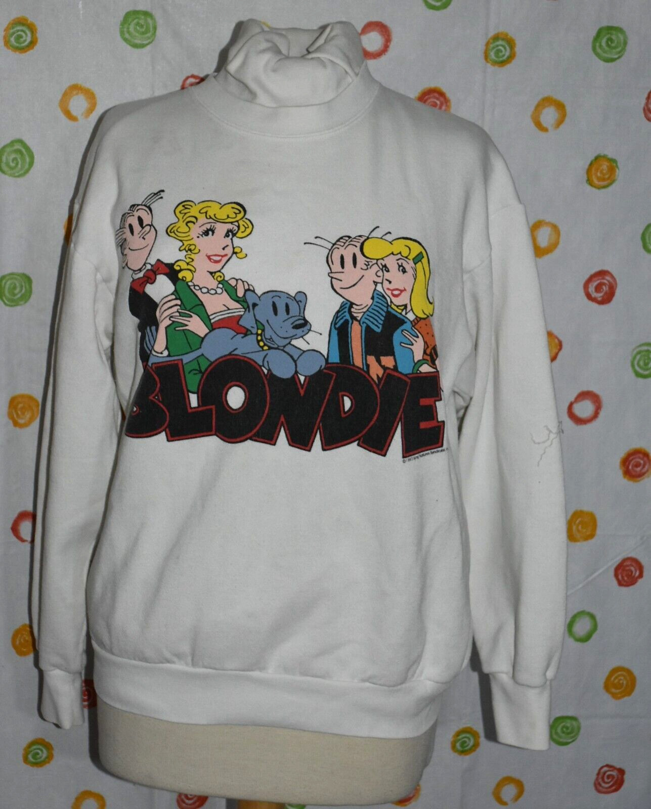 Vintage 1993 Delta women’s unisex Large BLONDE Dagwood Sweatshirt USA made EUC
