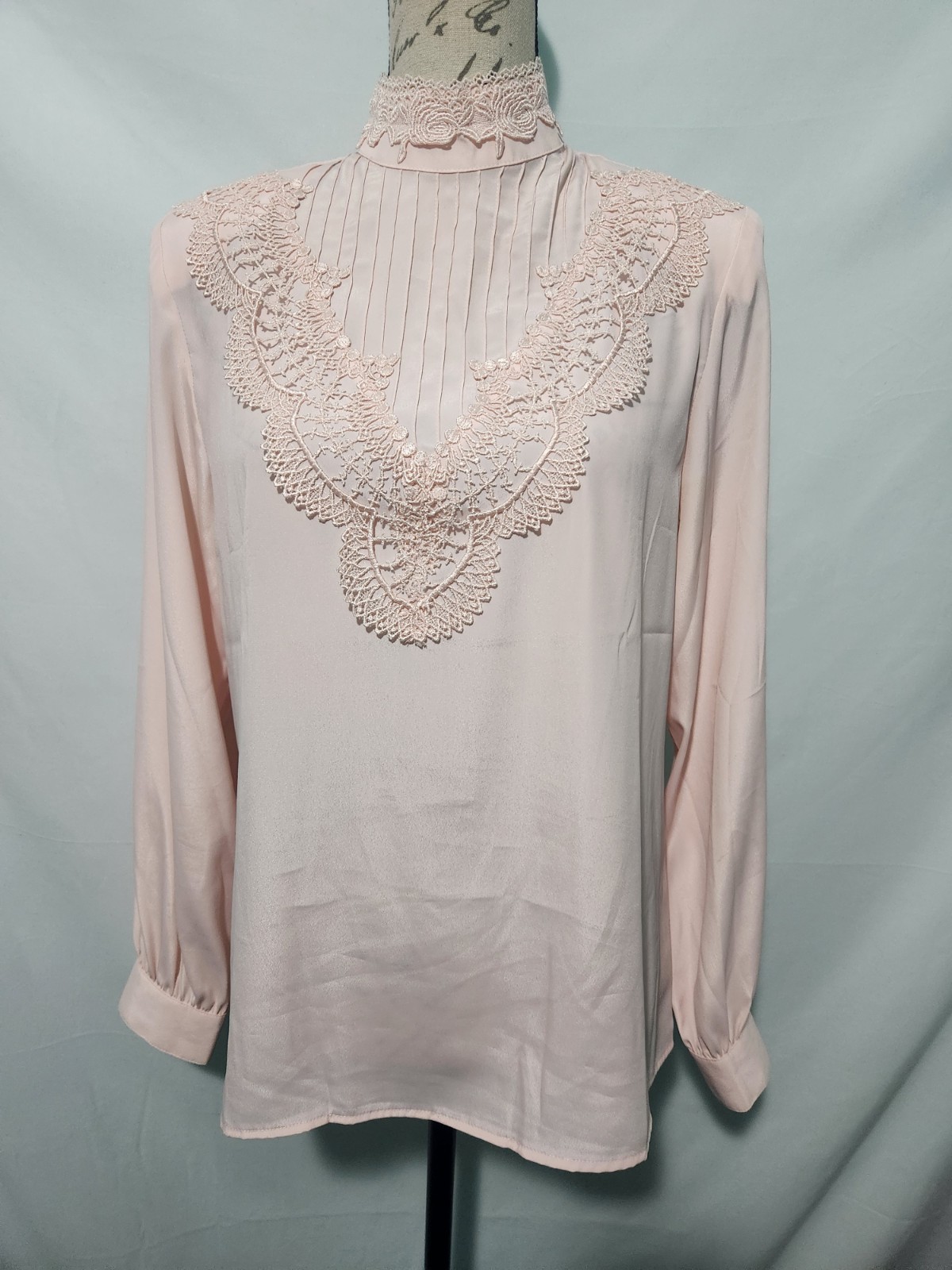 Vintage 80s Yves St. Clair Pink Lightweight Sheer Blouse. Size 8. Faux Pearl