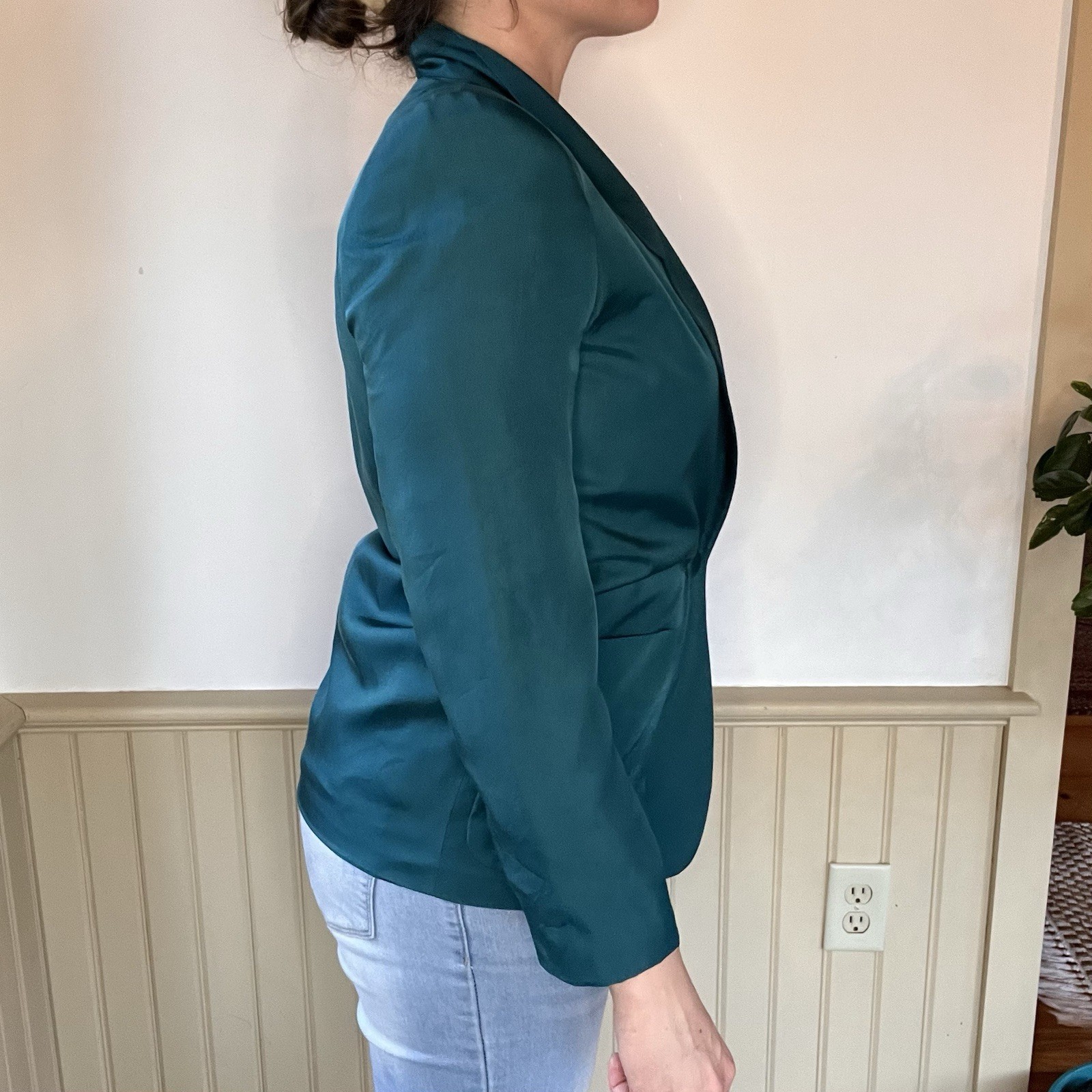 Vintage Evan Picone Silk Emerald Blazer Lined Front Button Single Breasted