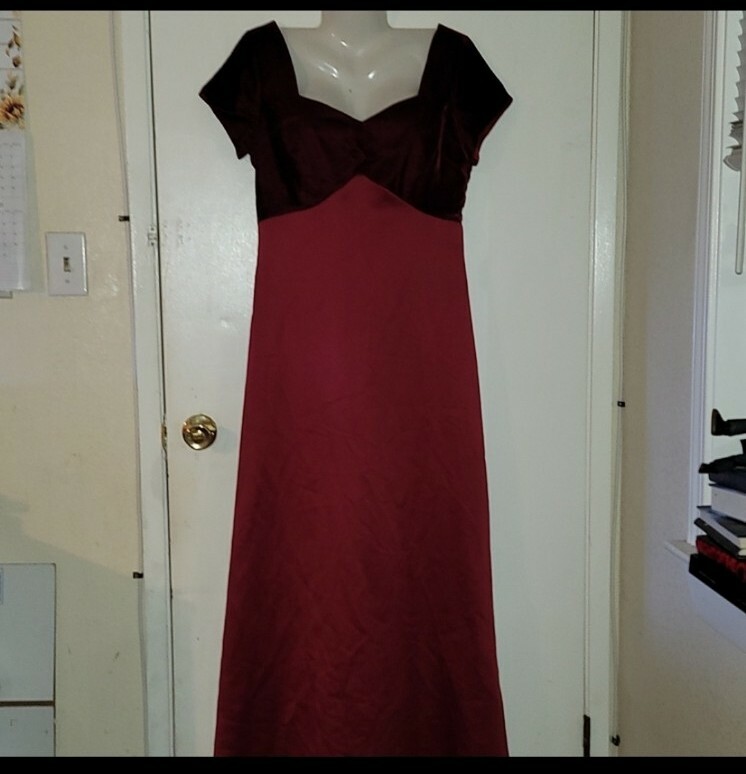 Women’s Vintage Jordan Gown size 10 velvet bow zip up festive union made b11