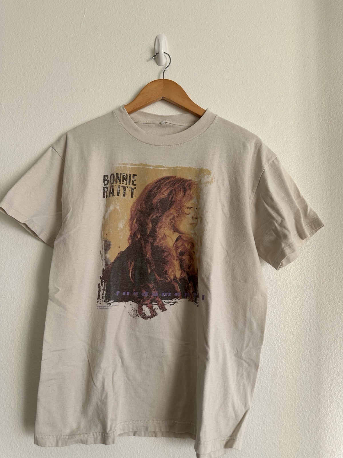 Vintage 1998 Bonnie Raitt Fundamental Tour Band T Shirt Adult Beige USA Rock