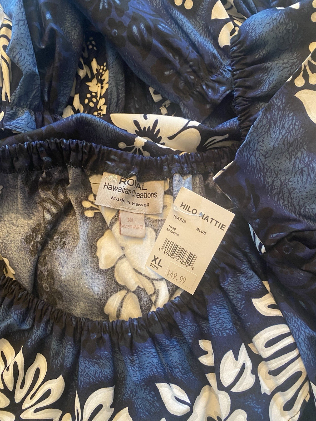 Vintage NWT Royal Hawaiian Creation Muumuu Floral Dress Blue/White Sz XL