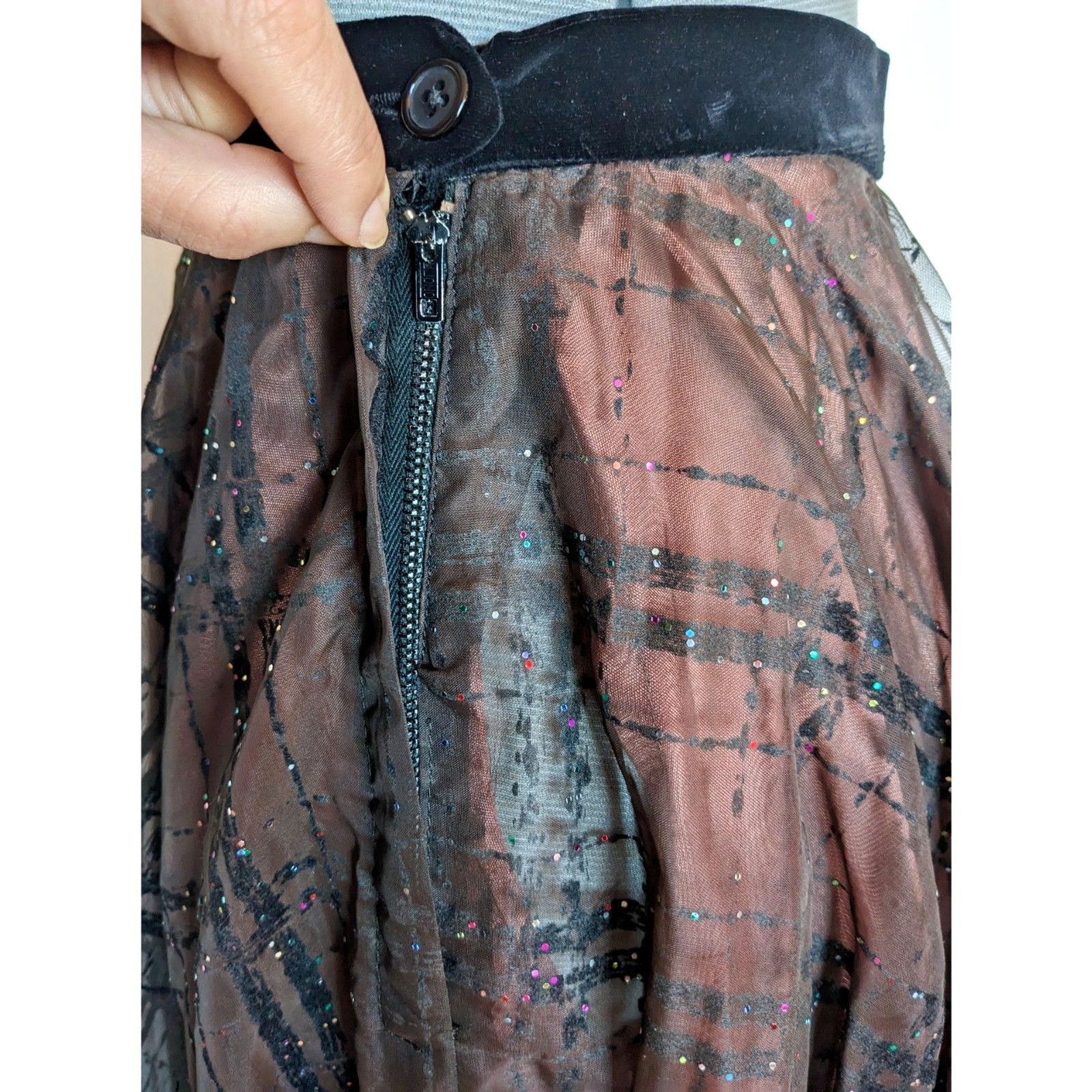 VTG Velvet Flocked Organza & Satin Glitter Embellished Evening Circle Skirt, 2/4