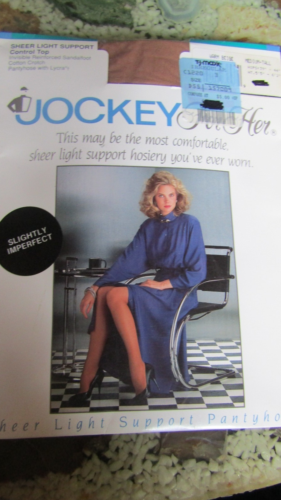 JOCKEY Vintage BEIGE Nylon PANTYHOSE-Size MEDIUM TALL – 5′ to 6’2″ – 1990’s