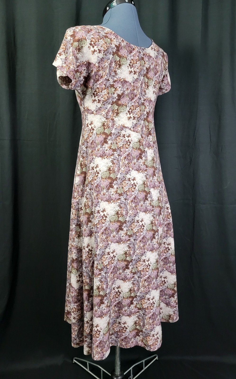 Vintage All That Jazz Muted Grey/Purple/Blue Floral Fit & Flare Dress Size XS?
