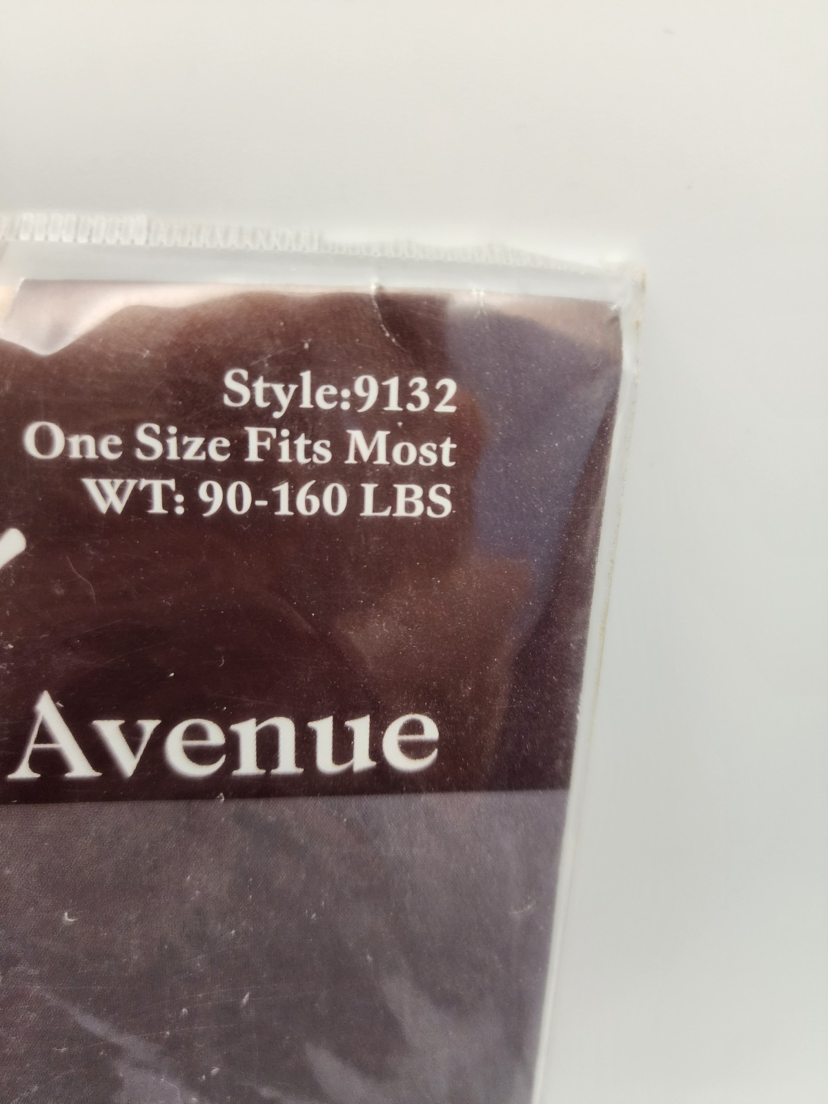 Leg Avenue Cuban Foot Backseam Pantyhose in Nude One Size Style 9132