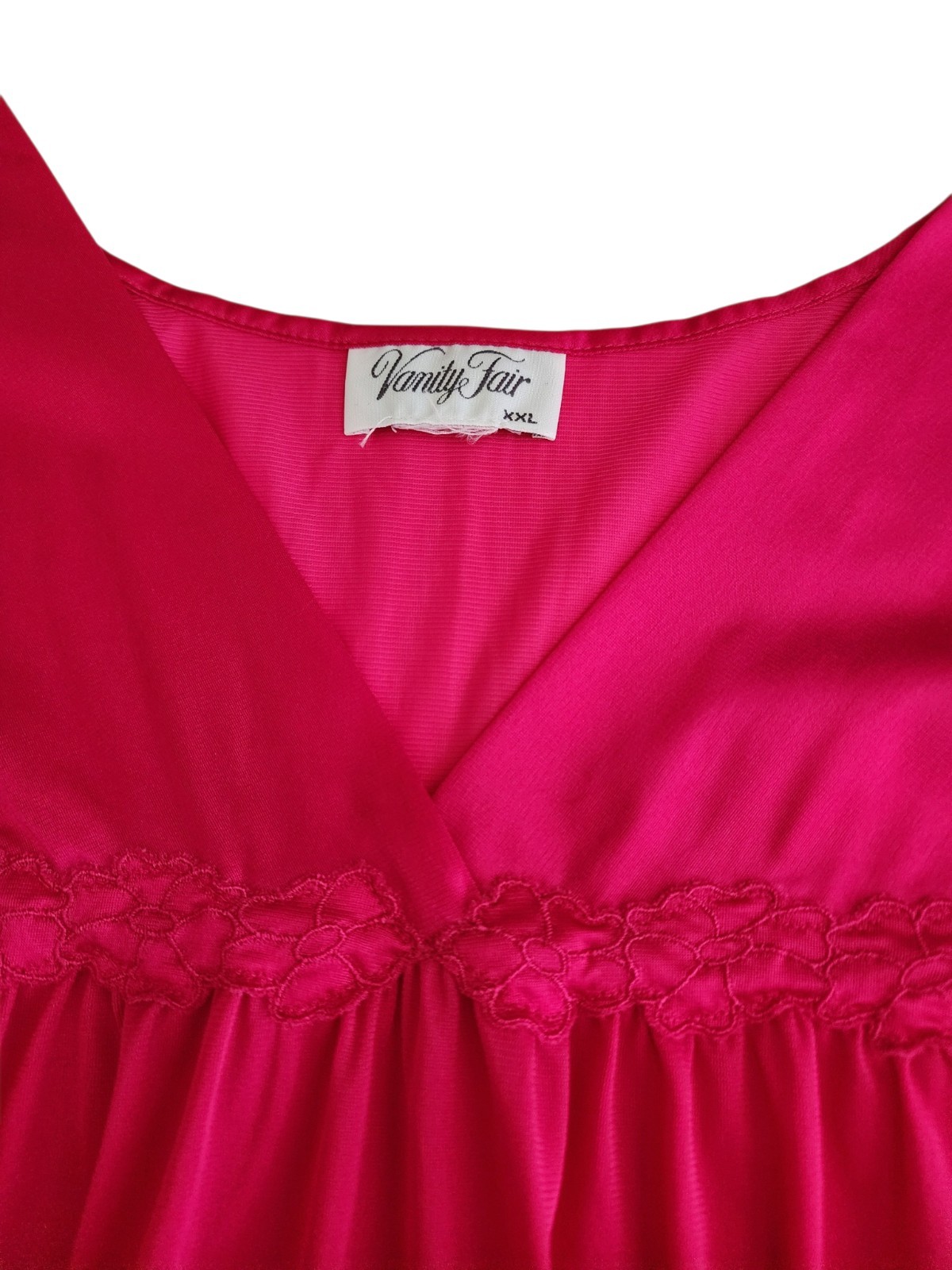 VINTAGE LOT OF 3 VANITY FAIR FULL BUST NYLON NIGHTGOWNS, SIZE 2X
