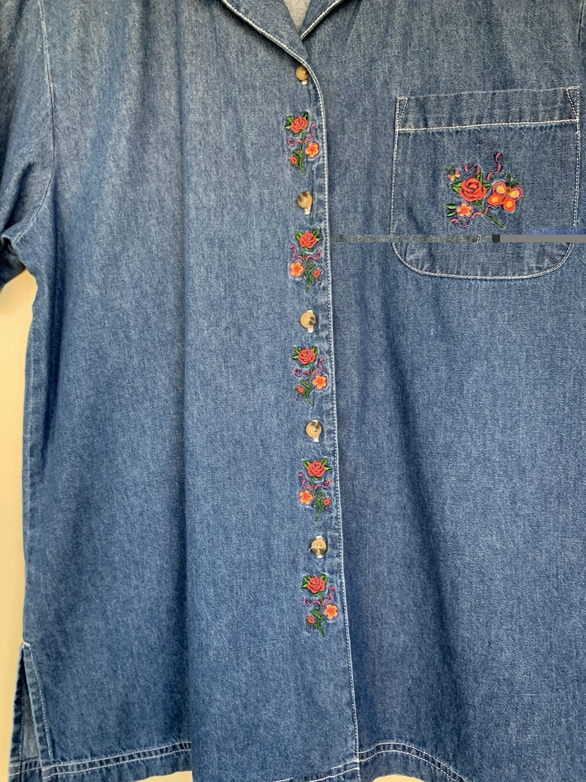 Vintage Lee Floral Embroidery Jean Shirt Button Down USA 90’s Grandma Top Sz.L