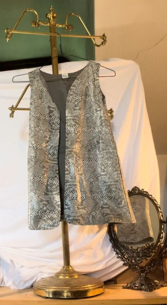 Vintage 1970s Ruth Scharff Snakeskin Print Vest Gray Black Satin Look