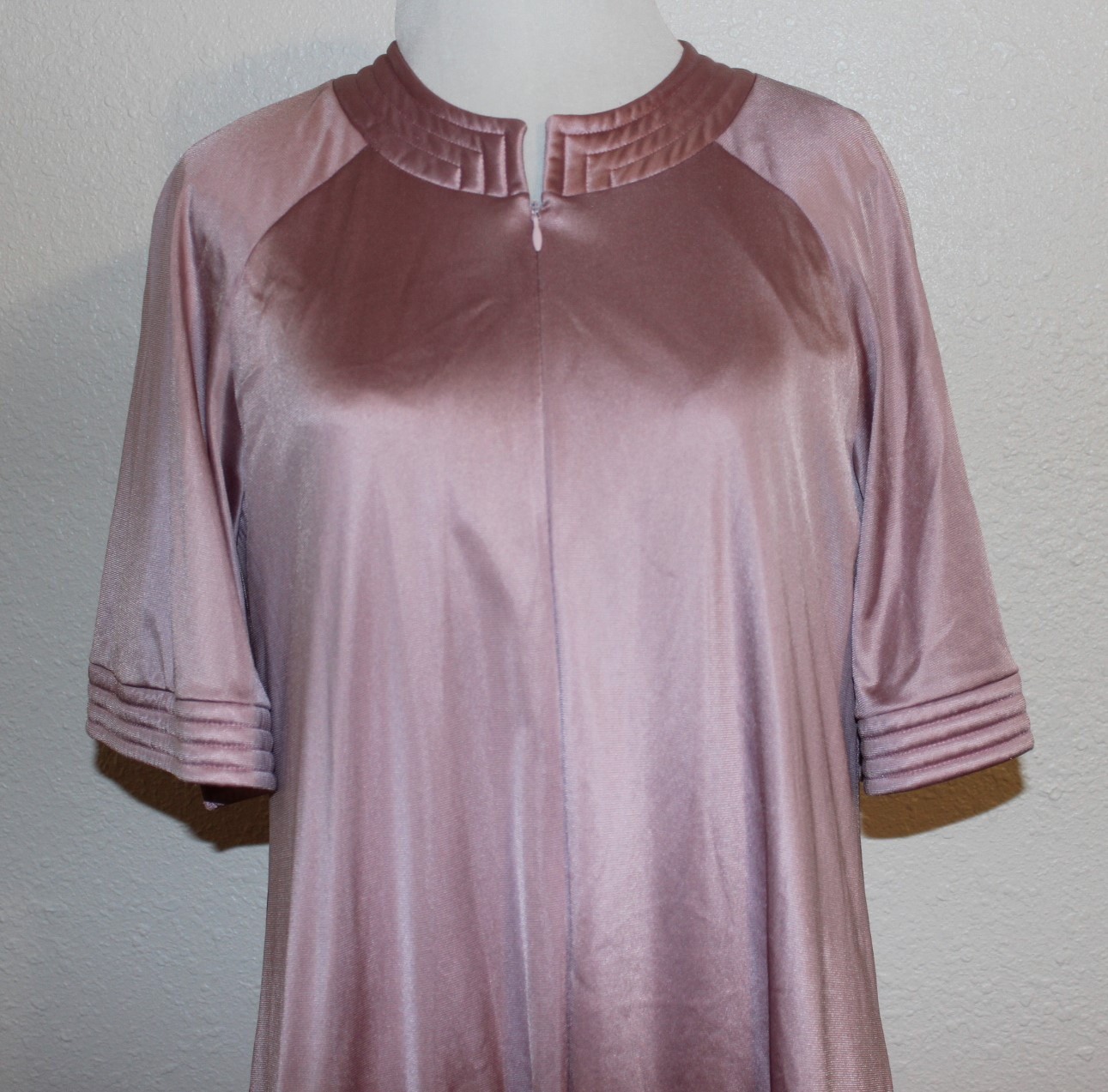 Petite Women’s Vintage VANITY FAIR Mauve Pink 2pc Robe & Gown Set Size P