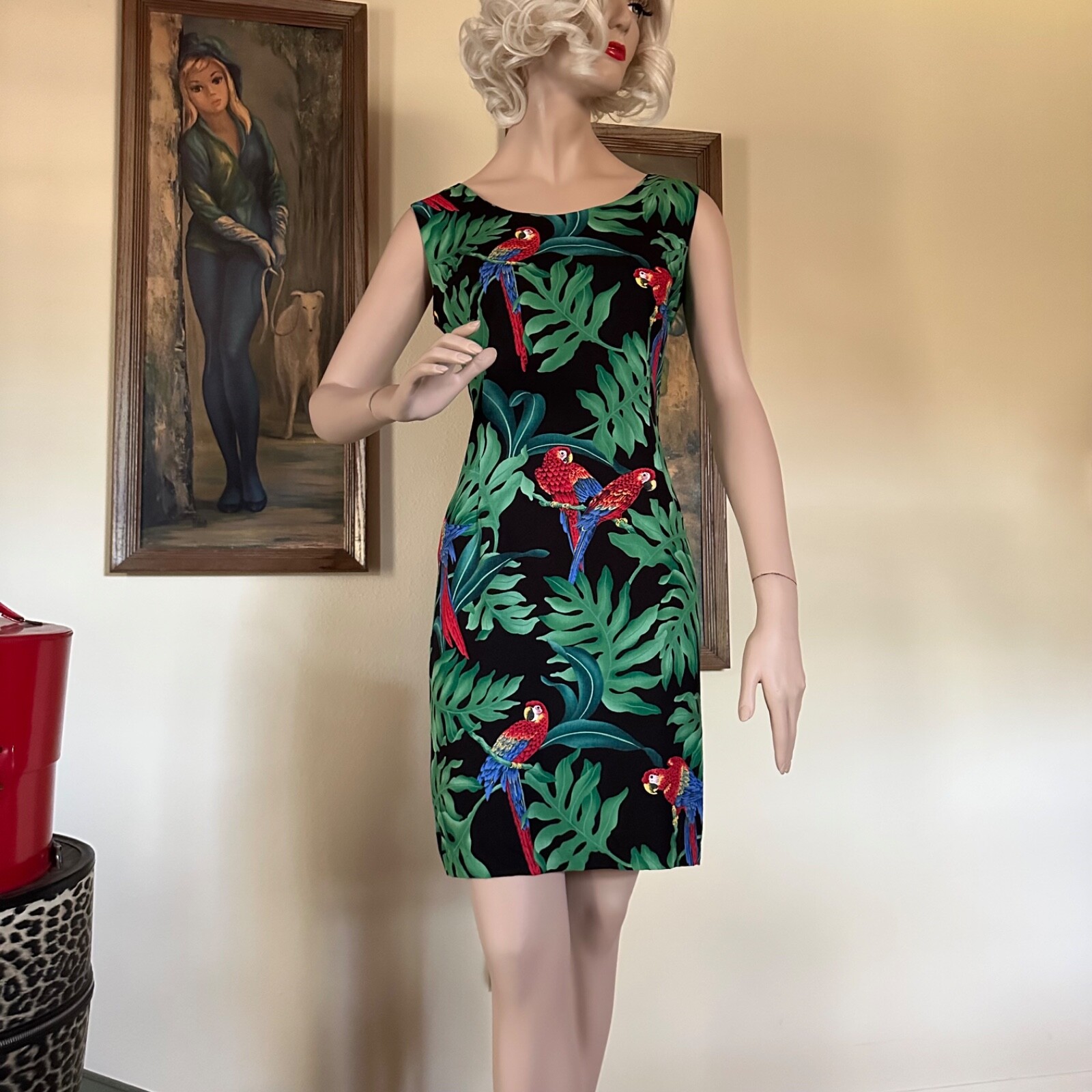 Vintage 1980s Magnum P.I. Hawaiian Tropical Parrot Mini Dress Paradise Found L