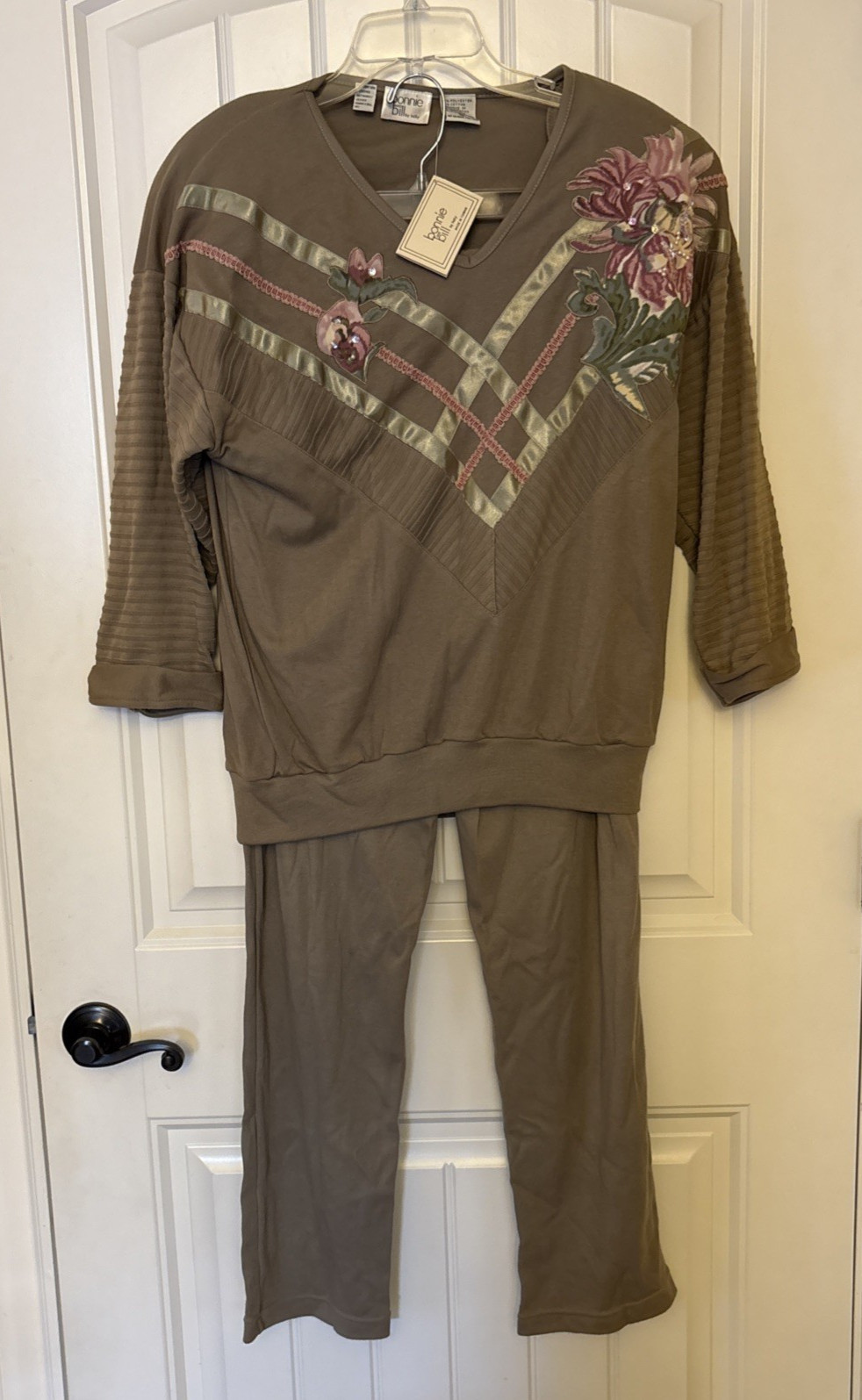 Vintage Bonnie and Bill By Holly Knit Top & Pants Ribbon floral NWT Size Med