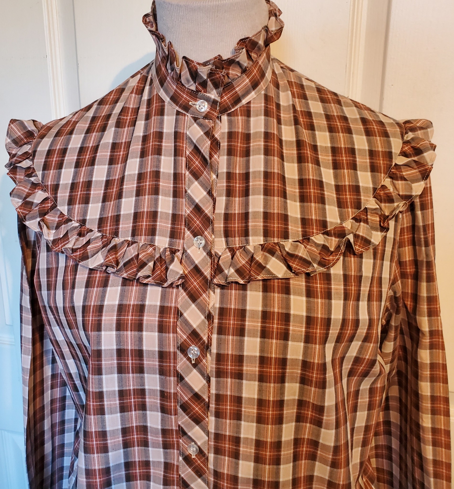 Vintage Brown Plaid Cotton Long Sleeved Blouse Shirt Ruffled Stuart Lang 15/16 n