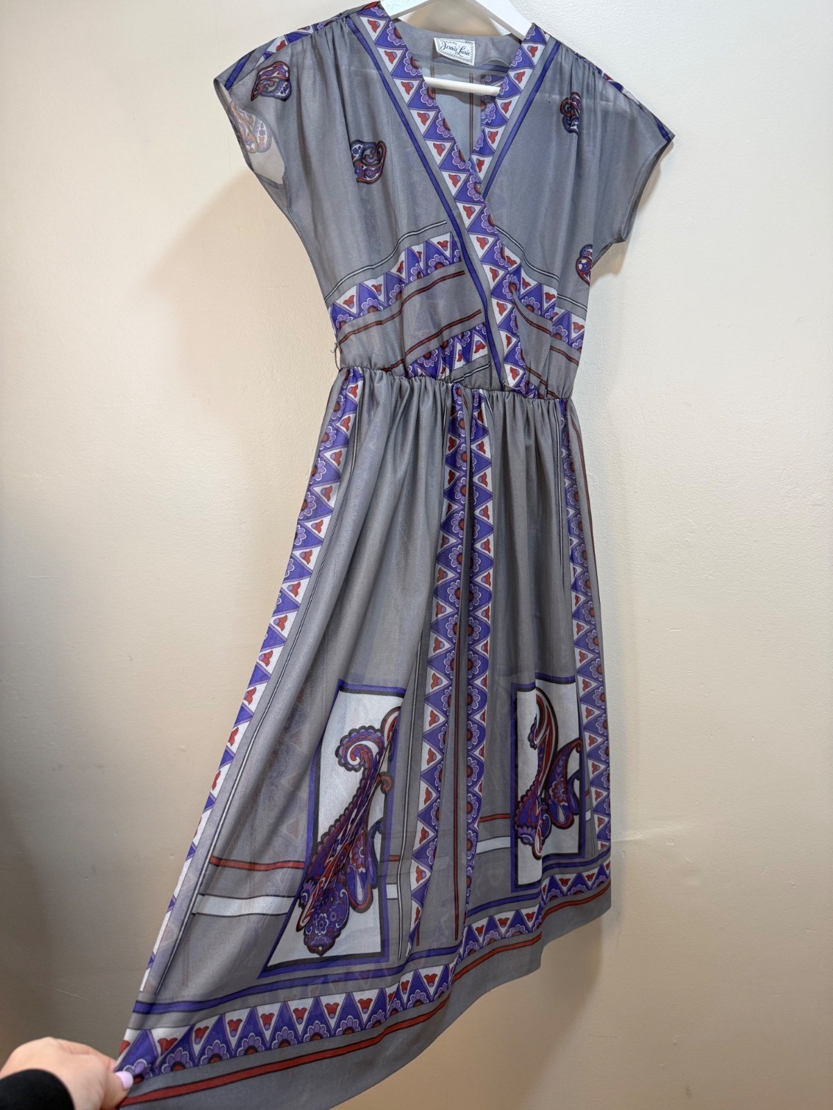Vintage 70s Trends By Jerrie Lurie Sheer Gray Dress Paisley Geometric Flaw