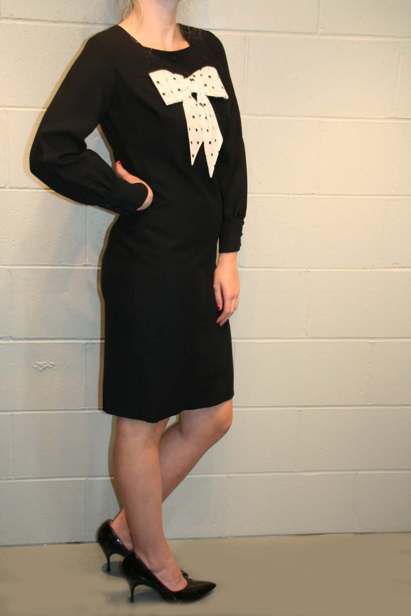 S VTG 60s Dress TUCK PLEATED BLACK RAYON Secretary POLKA DOT BOW BOBBIE BROOKS