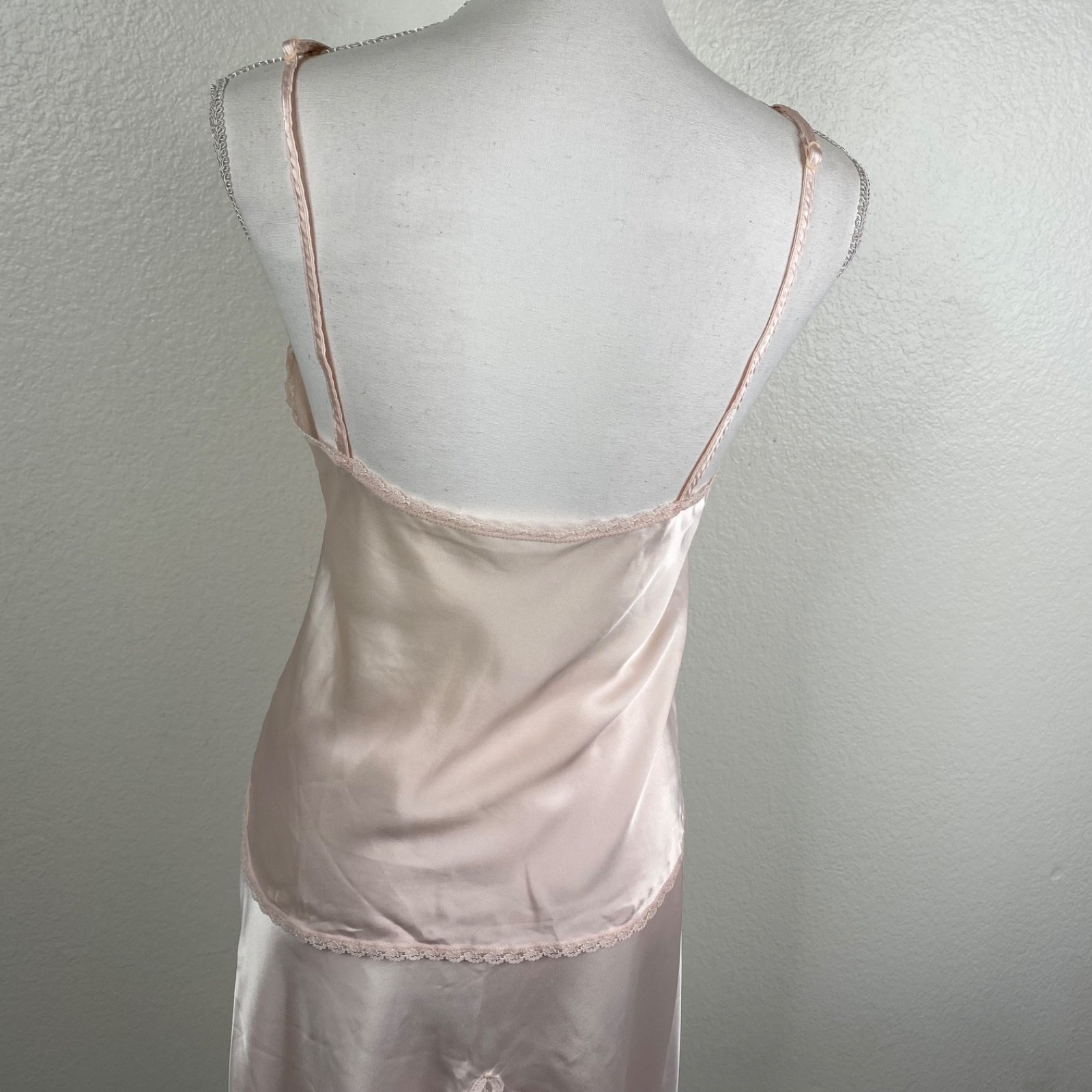 Vintage Maidenform Chantilly Camisole Sz 34 And Slip Sz M Set Pink Lace Dainty