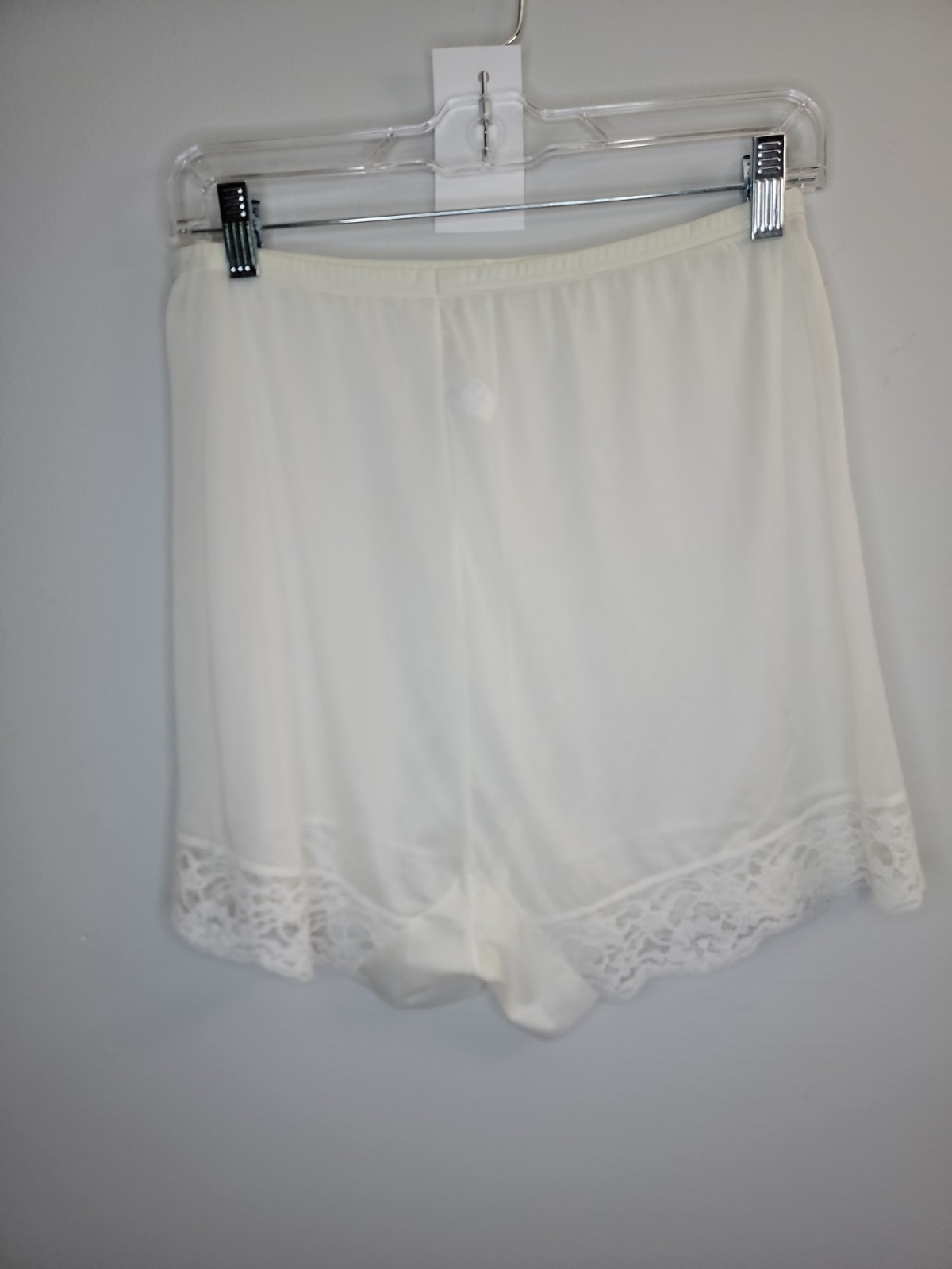 Vintage Vanity Fair Tricot Nylon White Slip Shorts Lace Detail Size 7