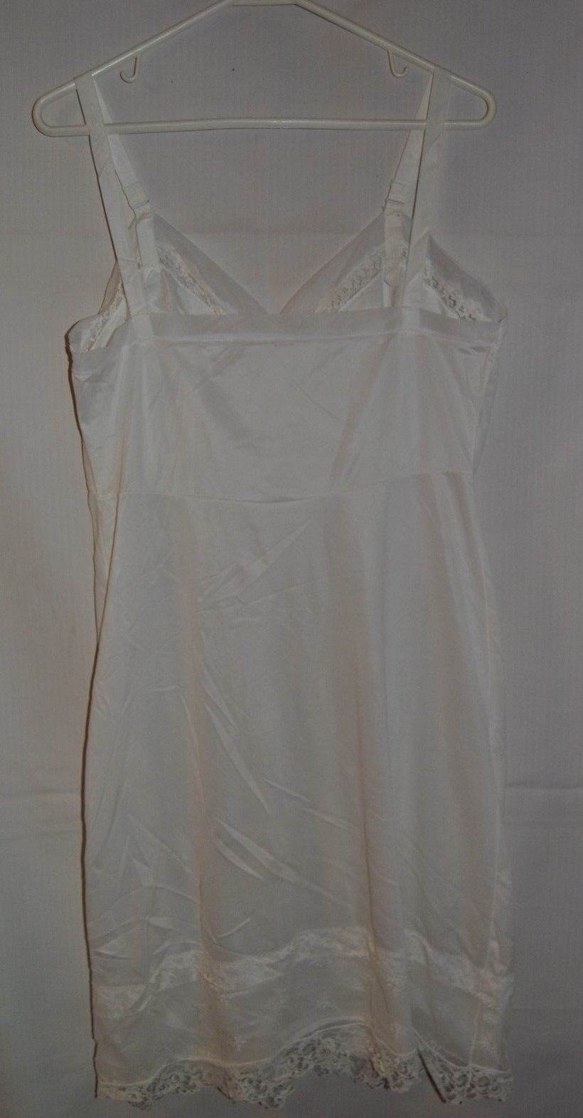 Women’s BRADLEY Vintage Cream Full Slip Size 38