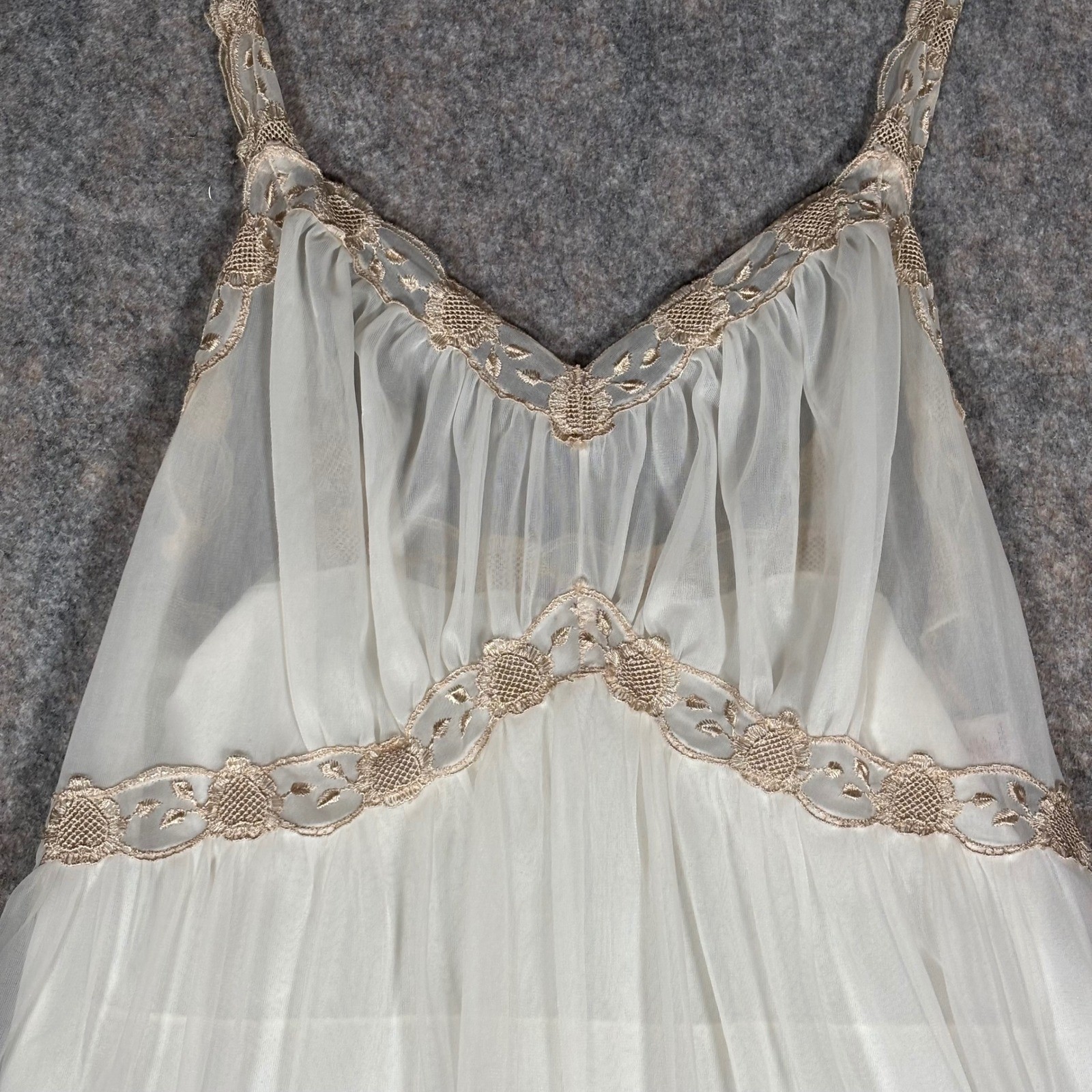 Seamprufe Nightgown Womens 34 White Vintage Lace Sheer Mesh Empire Waist Nightie