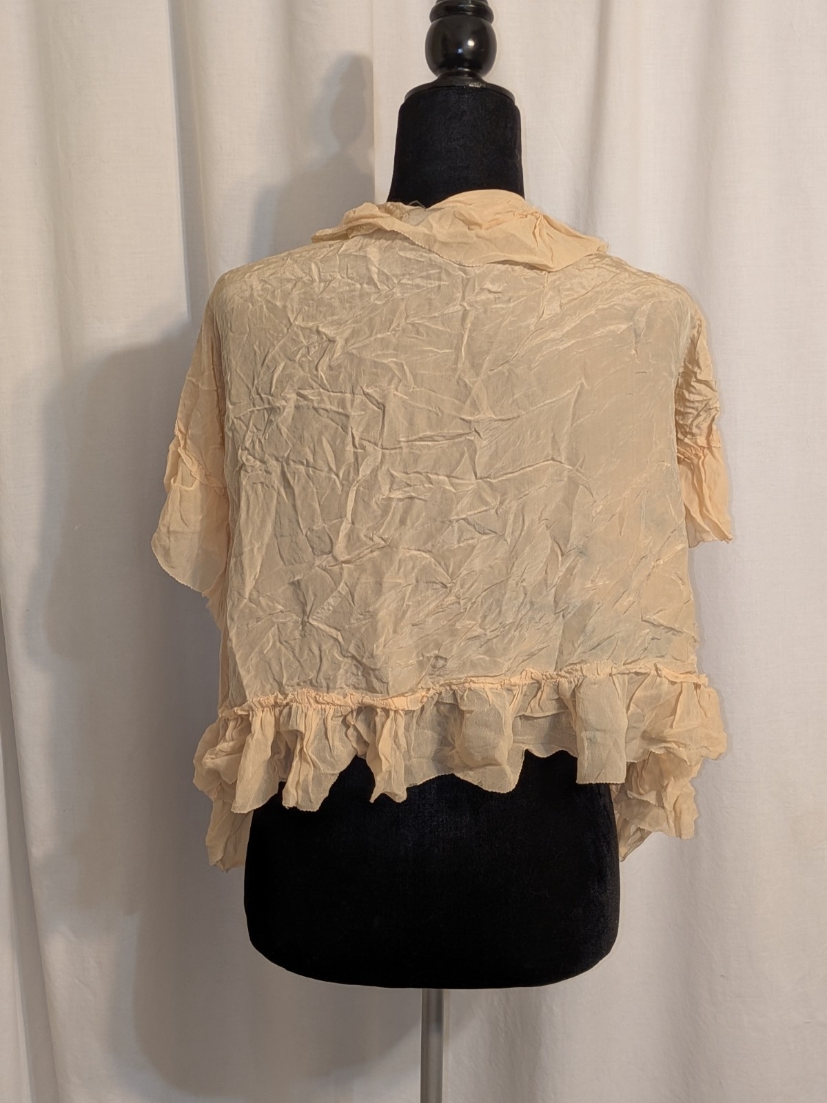 Antique 1930s Light Pink Chiffon Cape W/ Embroidered Rose Sz M