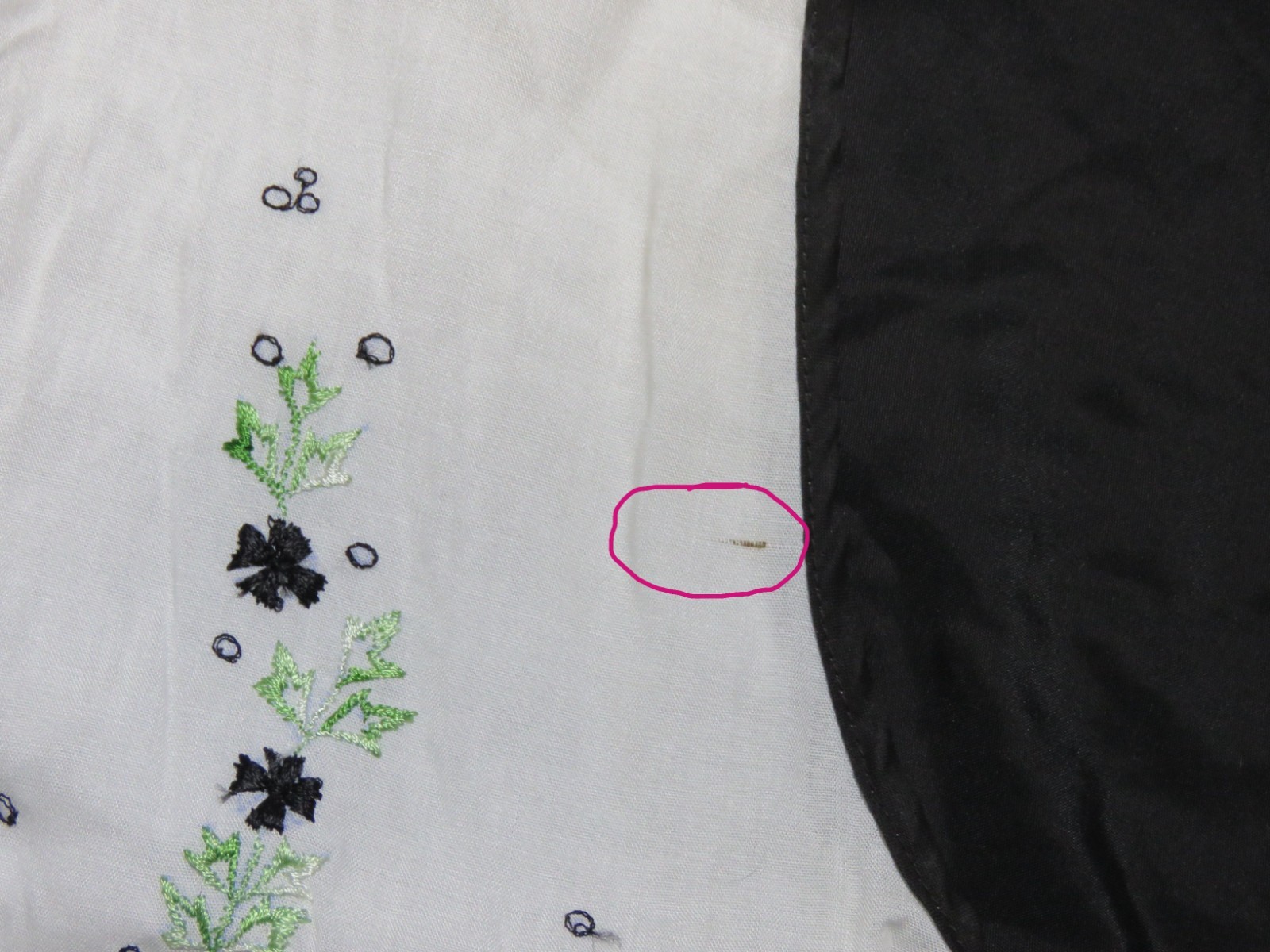VTG 70’s Corvitron Original Embroidered Sleevless Blouse/Vest