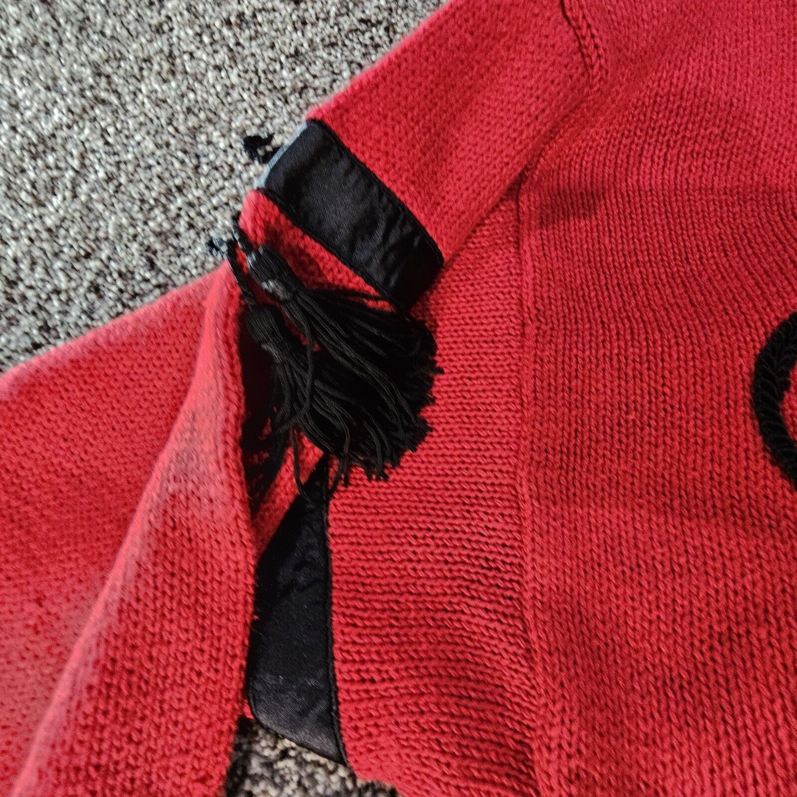 Vintage Bonnie and Bill By Holly Sweater Ladies XLarge Red Black 1980’s Tassels