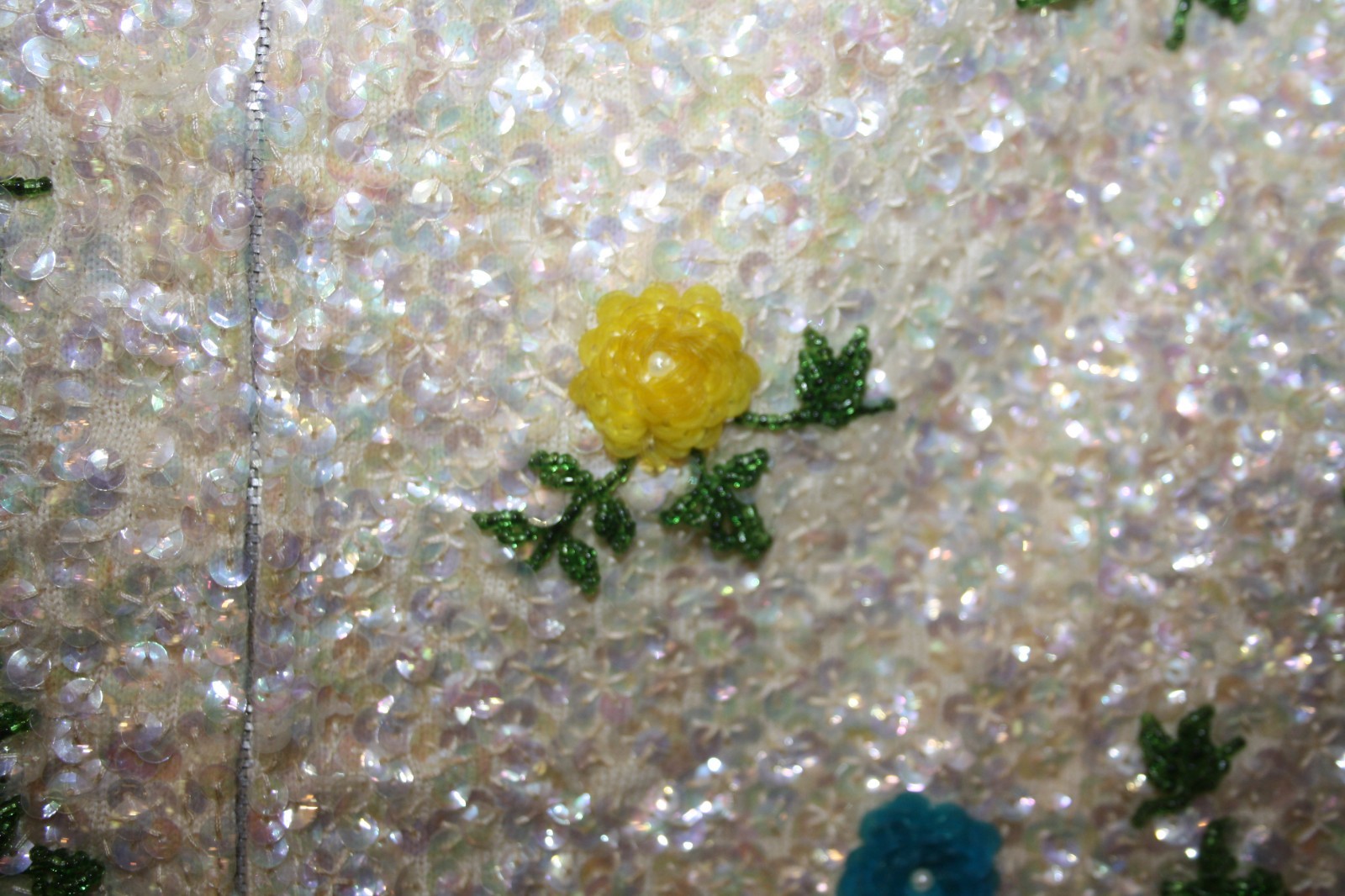 Vintage House of Gold Top Womens Size 42 Sequin Floral Beaded Sleeveless Wool HK