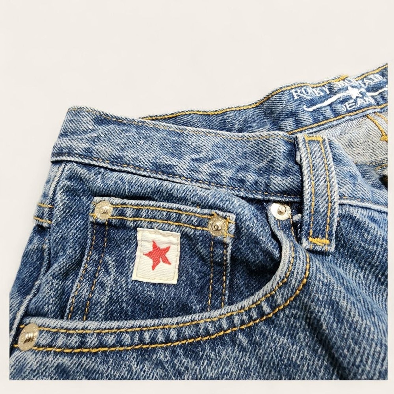Rockies High Rise Relaxed Jeans 13R Straight Leg Medium Wash Western Y2K Mom Fit