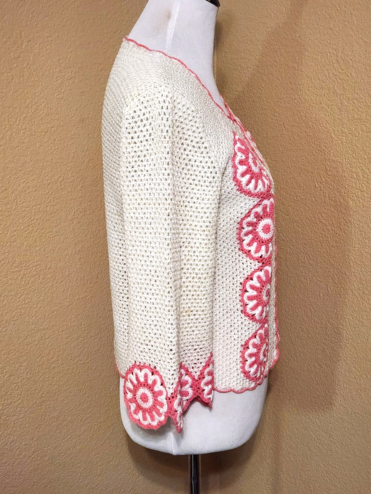 Vintage 70’s BOHEMIAN Handmade CROCHET Pink/White Open Front Cardigan Sweater S