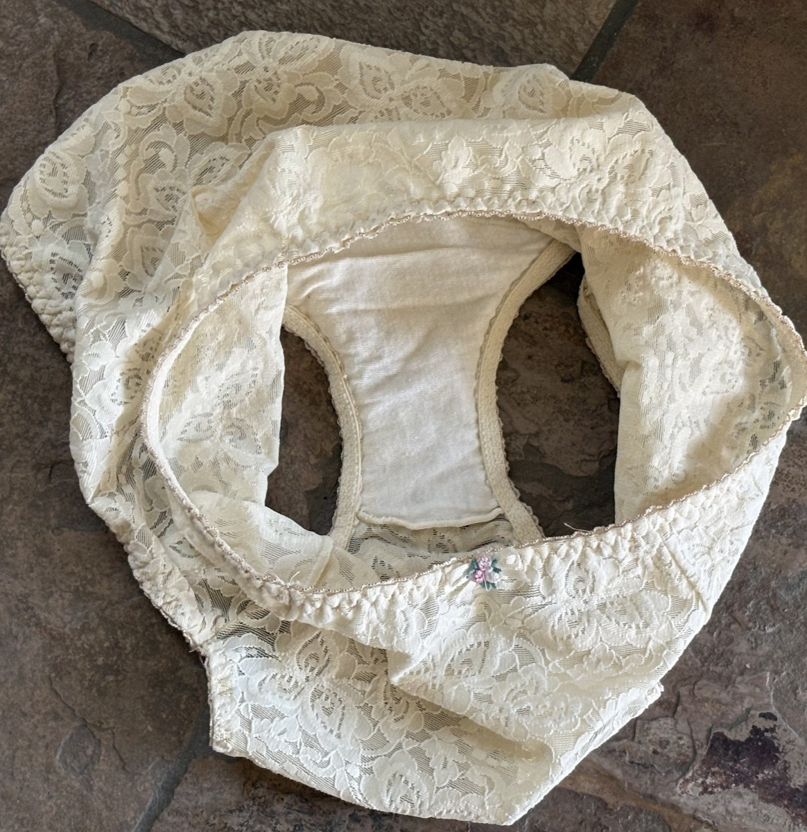 BALI XL Ivory Lace N Smooth Light Control Shaper Hi Cut Brief Panties #8732 NEW