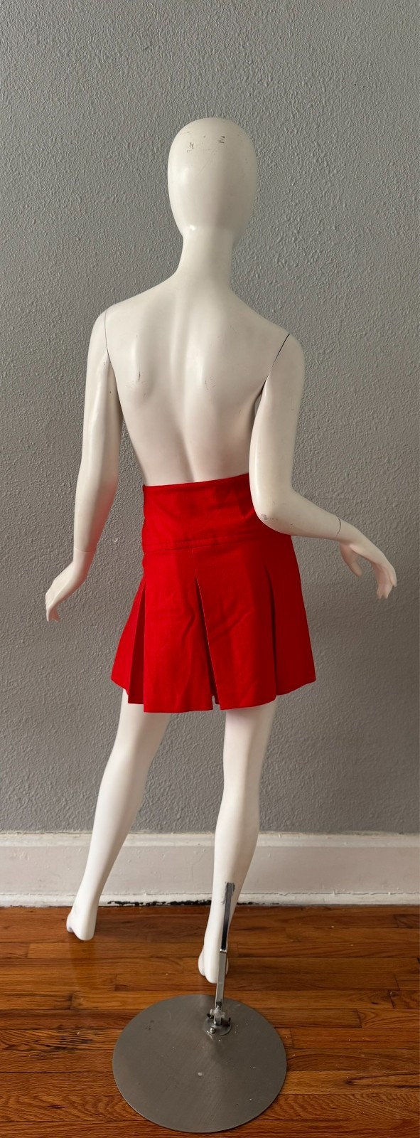 Vintage 60s 70s Red Wool MOD Pleated Mini Culottes Shorts M