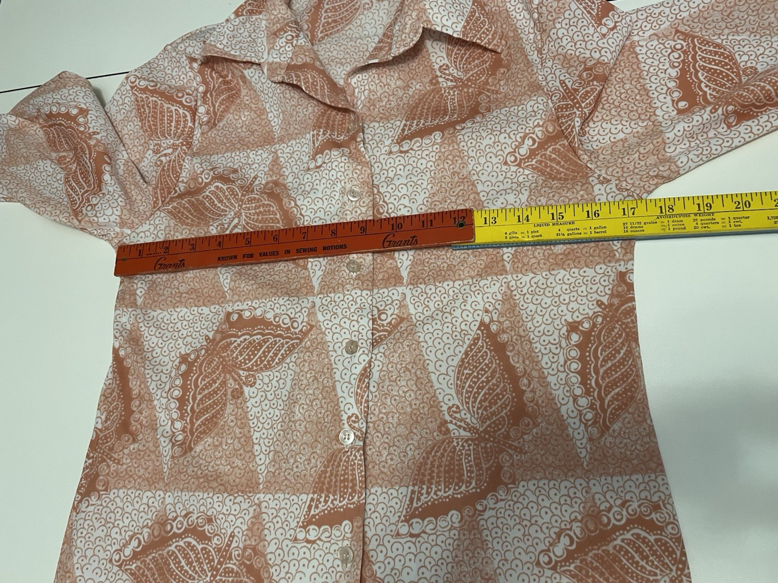 VTG Dagger Collar 1970s TRISSI Hippie Disco Butterfly Print Shirt Top Blouse sm