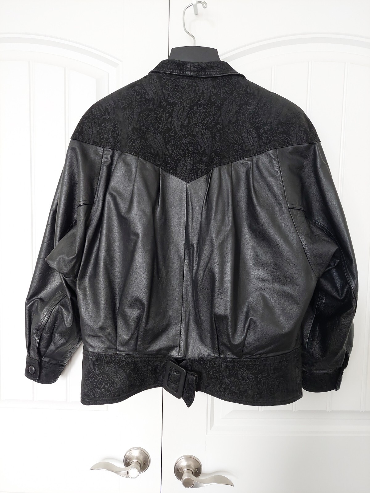 Vintage Wilson’s Leather Jacket Womens Size Medium 80s/90s Thinsulate