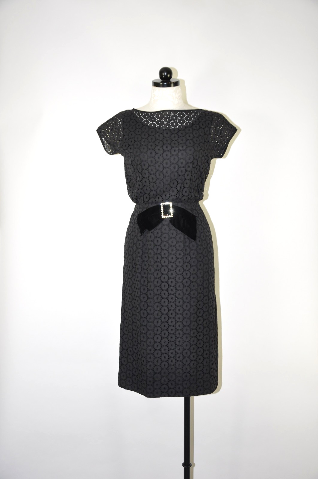 50s Vintage Black Cotton Lace Eyelet Velvet Rhinestone Wiggle Cocktail Dress S