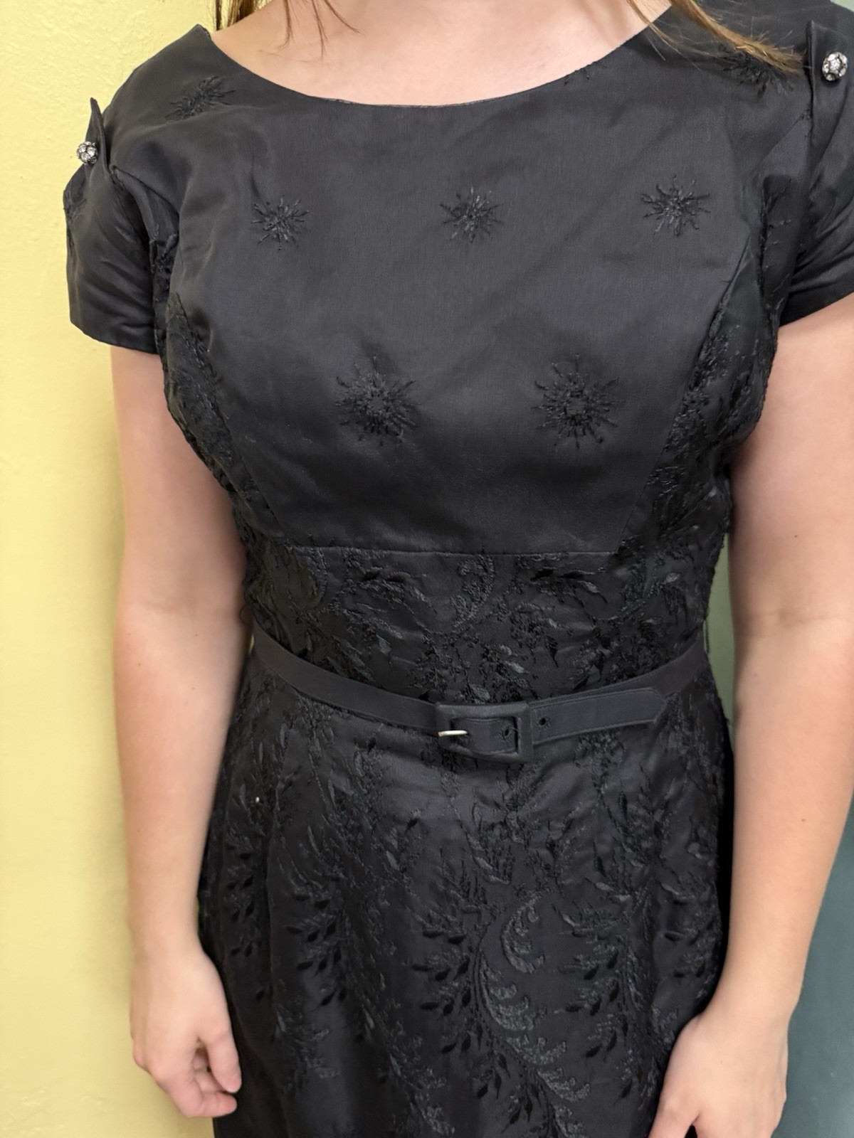 Vintage 50s/60s Pinup Black Polished Cotton Embroidered Cocktail Evening Dress S