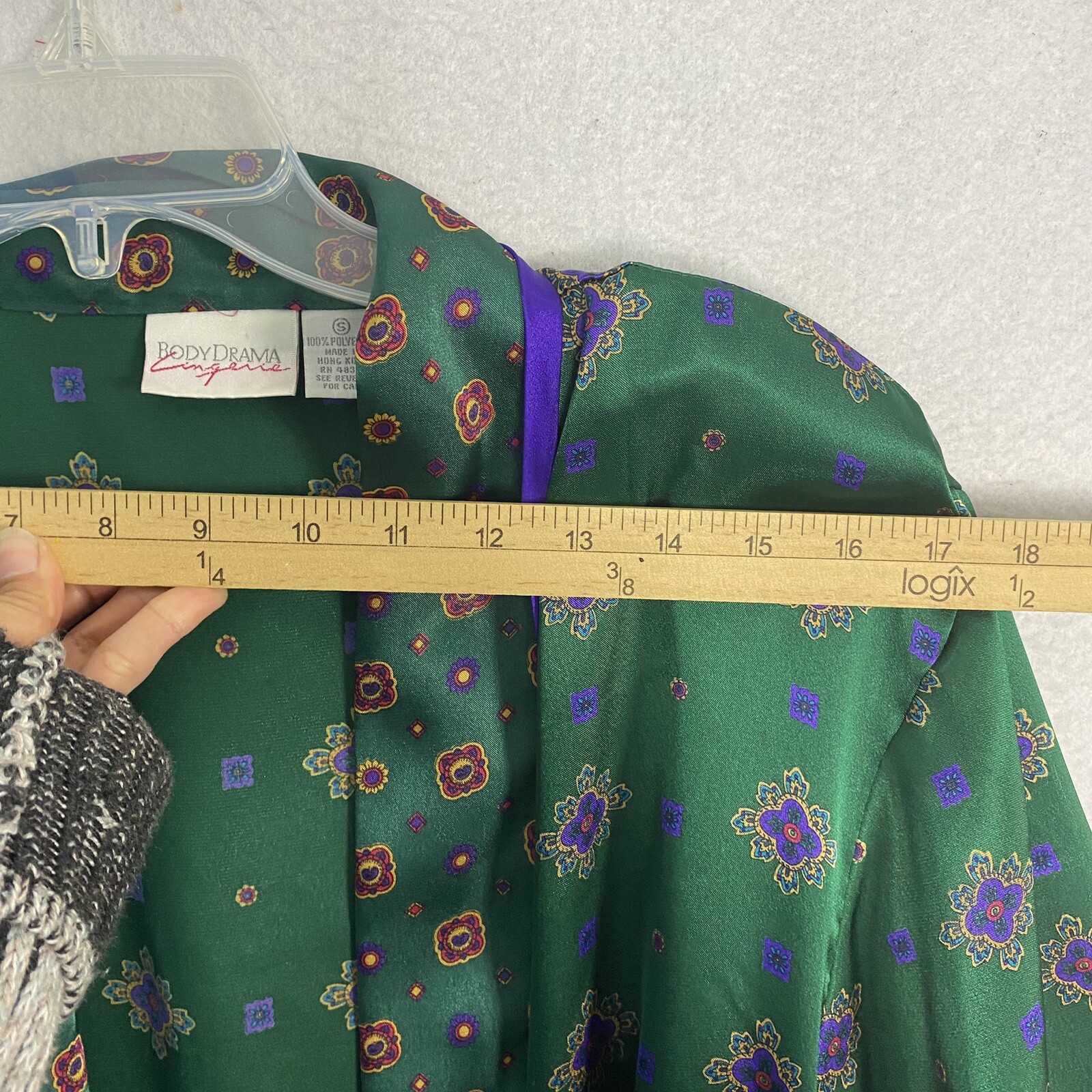 VTG Kimono ROBE Lingerie Size S Green Geometric Belted Women’s Satin Pocket
